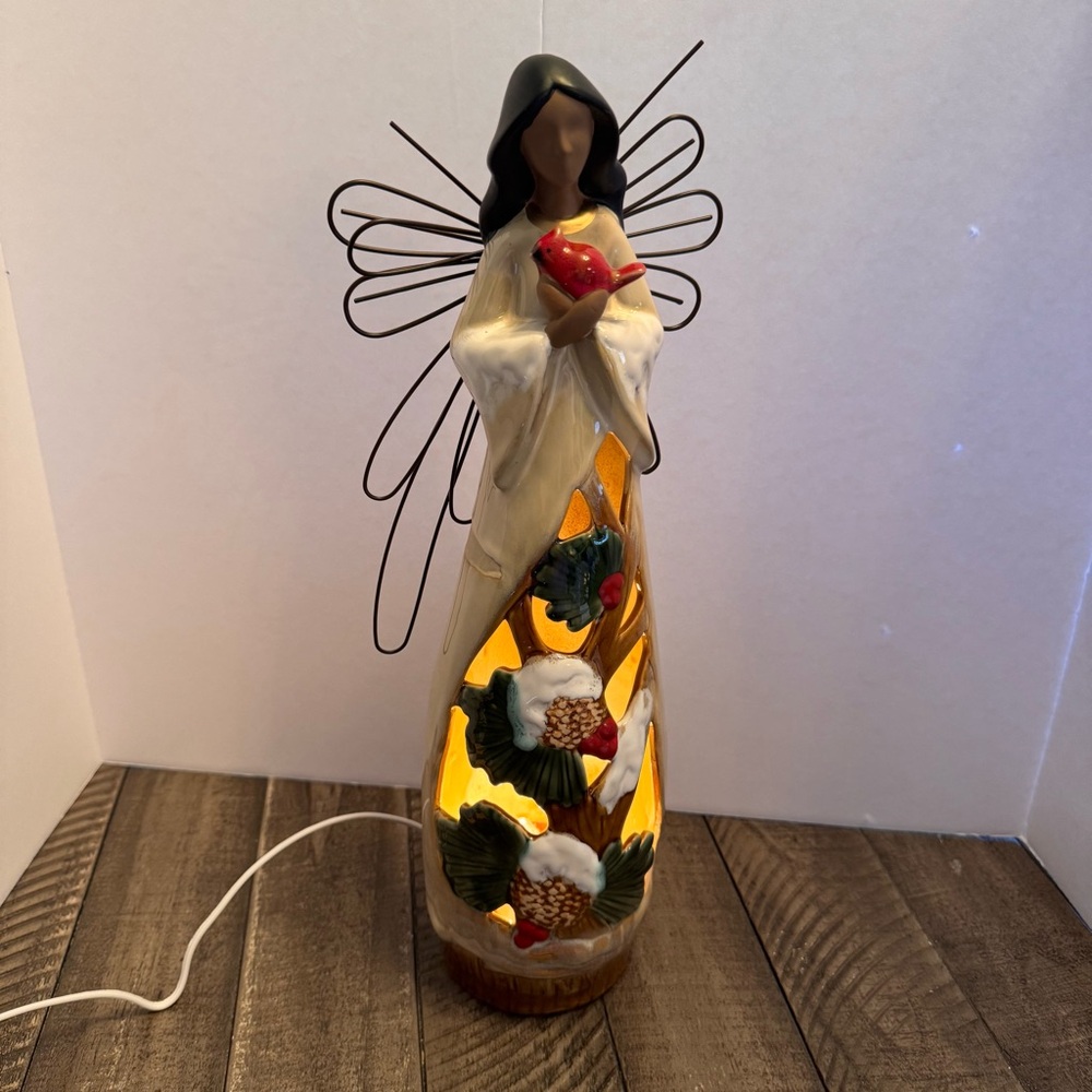Cracker Barrel Ceramic‎ Christmas Angel Lamp Light Peace Cardinal Holiday Decor